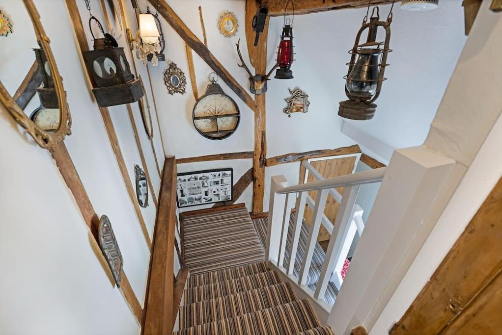 Local Walks Pub Gardens Pet Friendly Landscaped Gardens And Free Private Parking Villa Doddington  Bagian luar foto